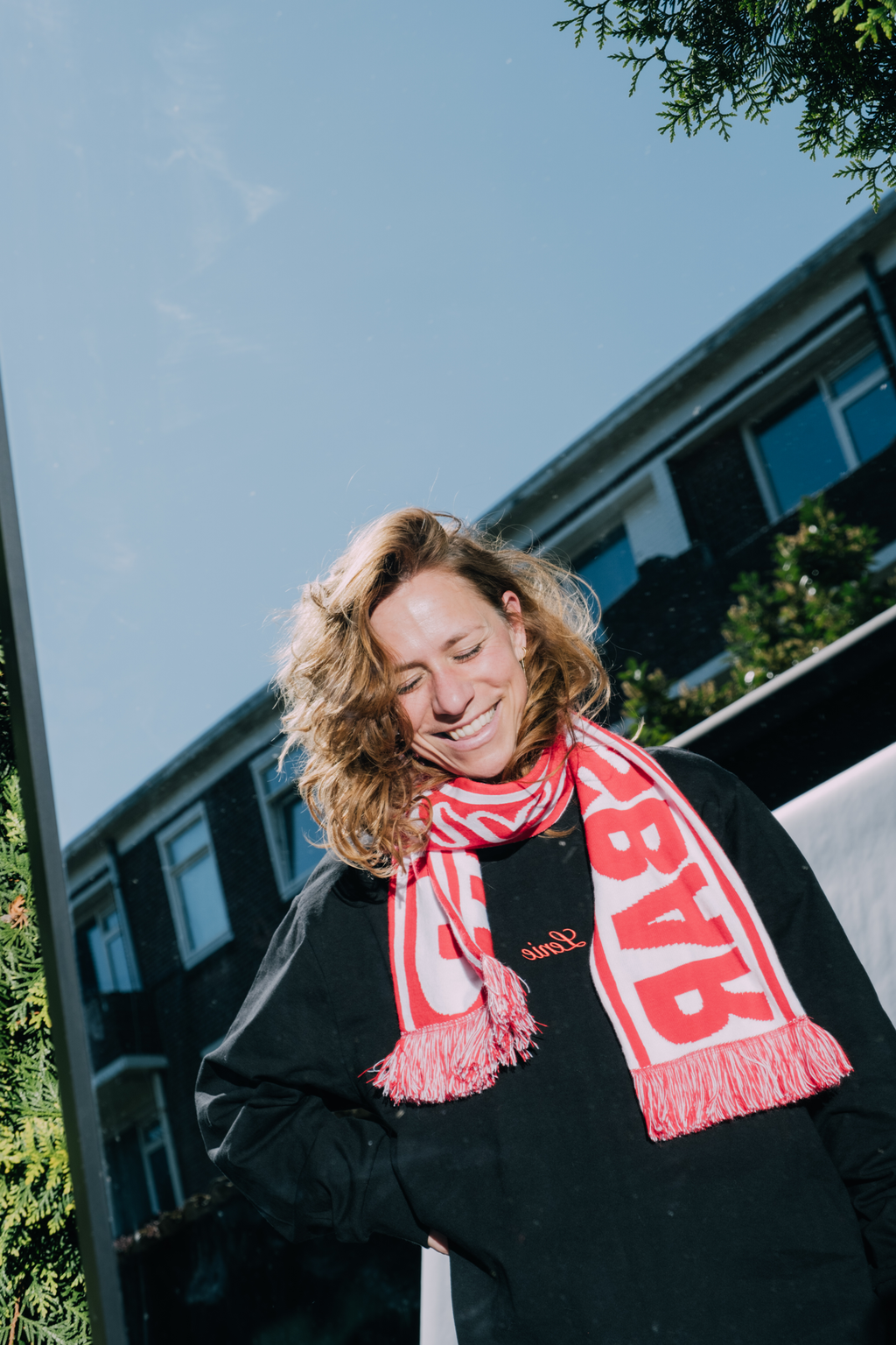 LENIE SJAAL